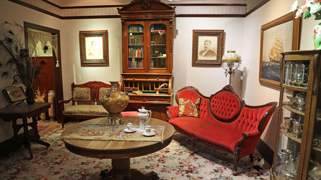 interior-churchill-county-museum.jpg