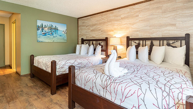 斜坡村的公园边客栈