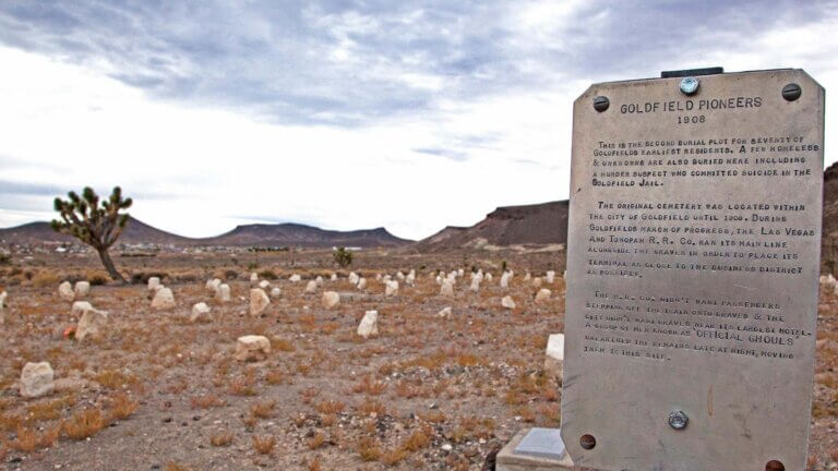 goldfield nevada signpost