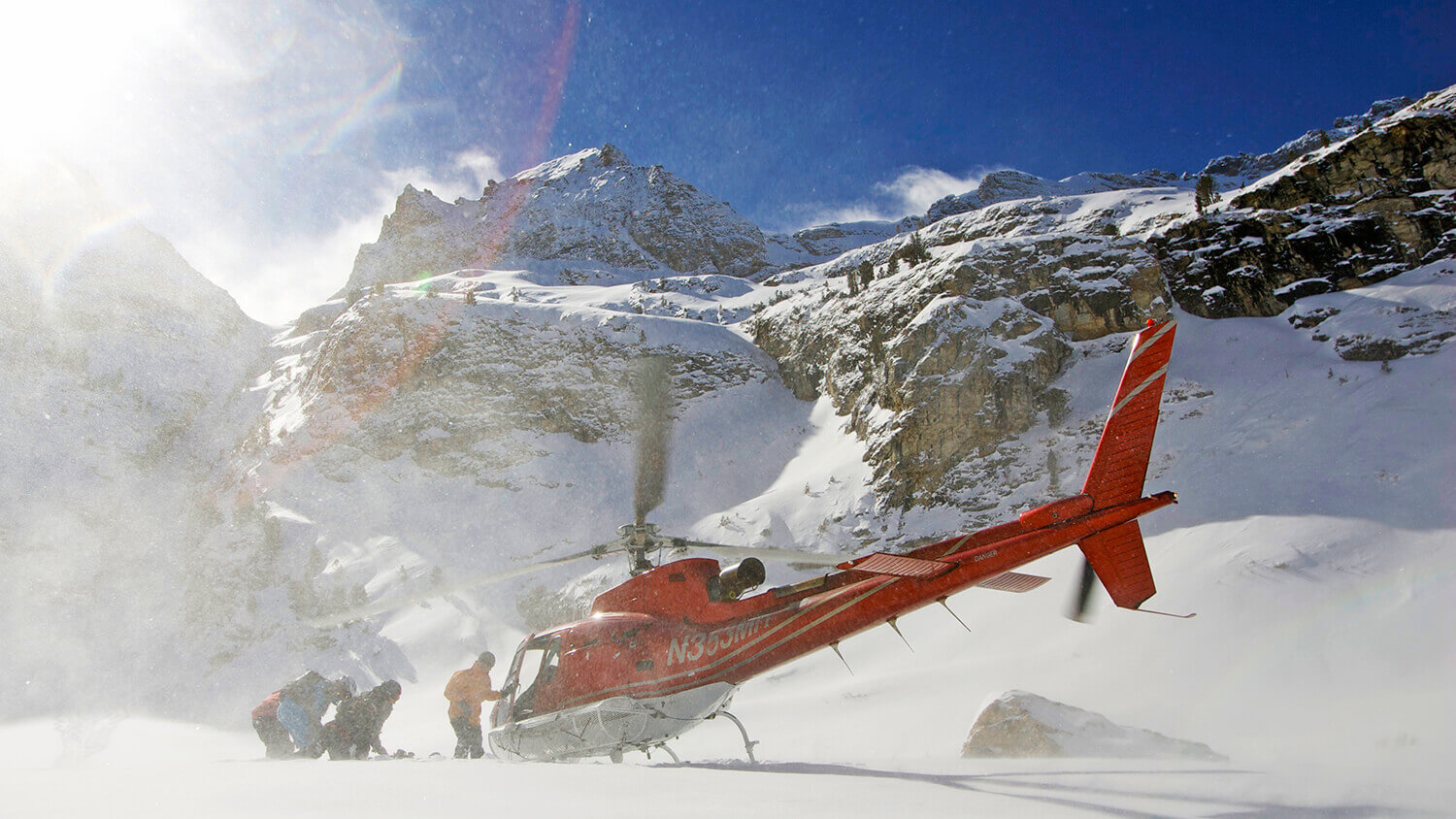 鲁比的愿景:内华达州直升机滑雪先锋雷竞技体育app