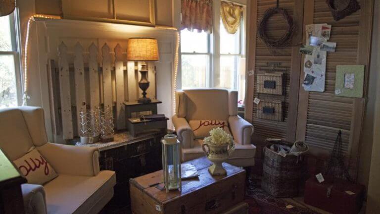 客厅在涡街古董市场