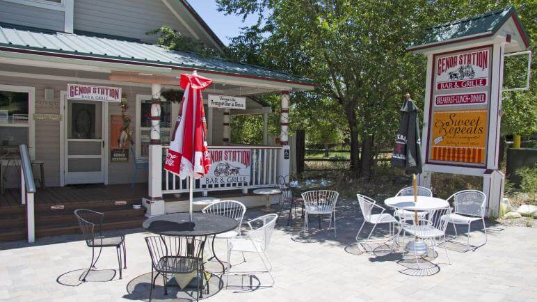 热那亚车站酒吧和格栅