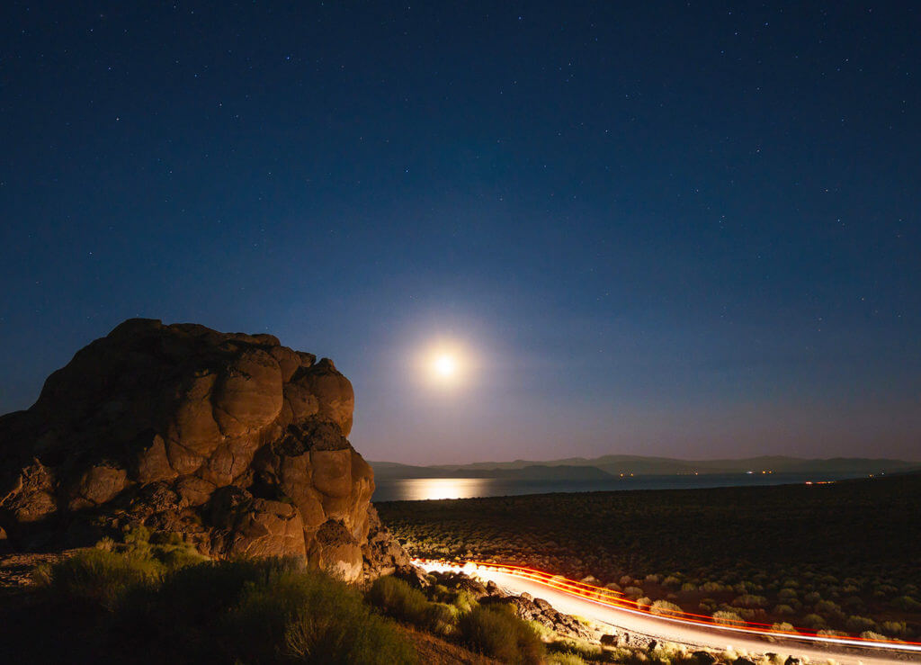 夜间驾驶，金字塔湖，夜间驾驶，驾驶技巧，内华达驾驶技巧雷竞技体育app