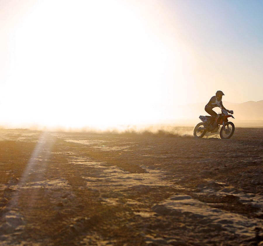 雷竞技体育app内华达州越野摩托车