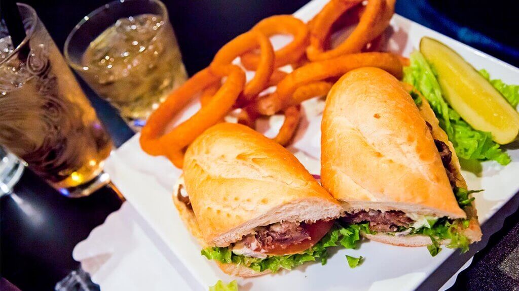 格林杰的三明治和饮料食品和酒店博尔德城内华达州雷竞技体育app