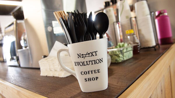 下一个进化咖啡店,舒尔茨,内华达州雷竞技体育app